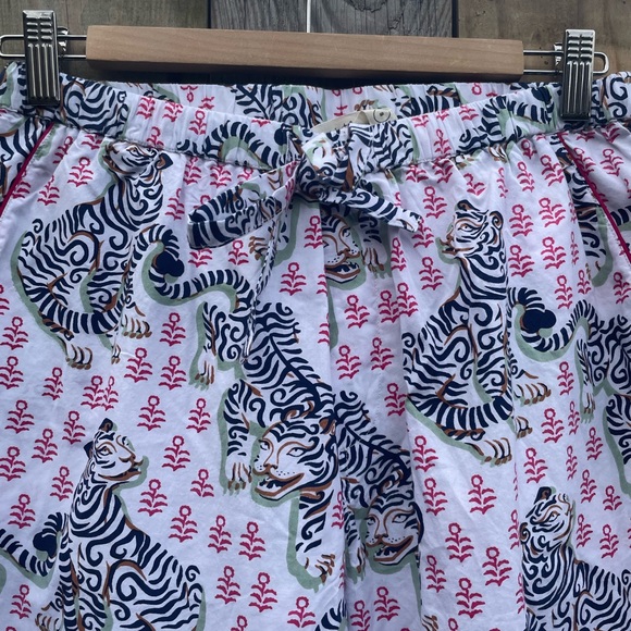Anthropologie Tiger queen print fresh pajama pants loungewear L & XL - Picture 4 of 7
